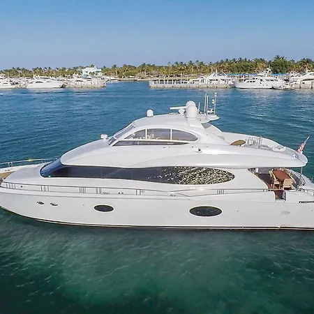 Miami Beach Luxury Yacht Charters